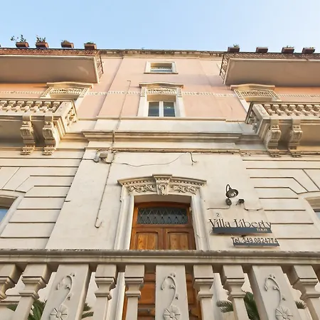 B&B Liberty Palazzo Gigante 레체